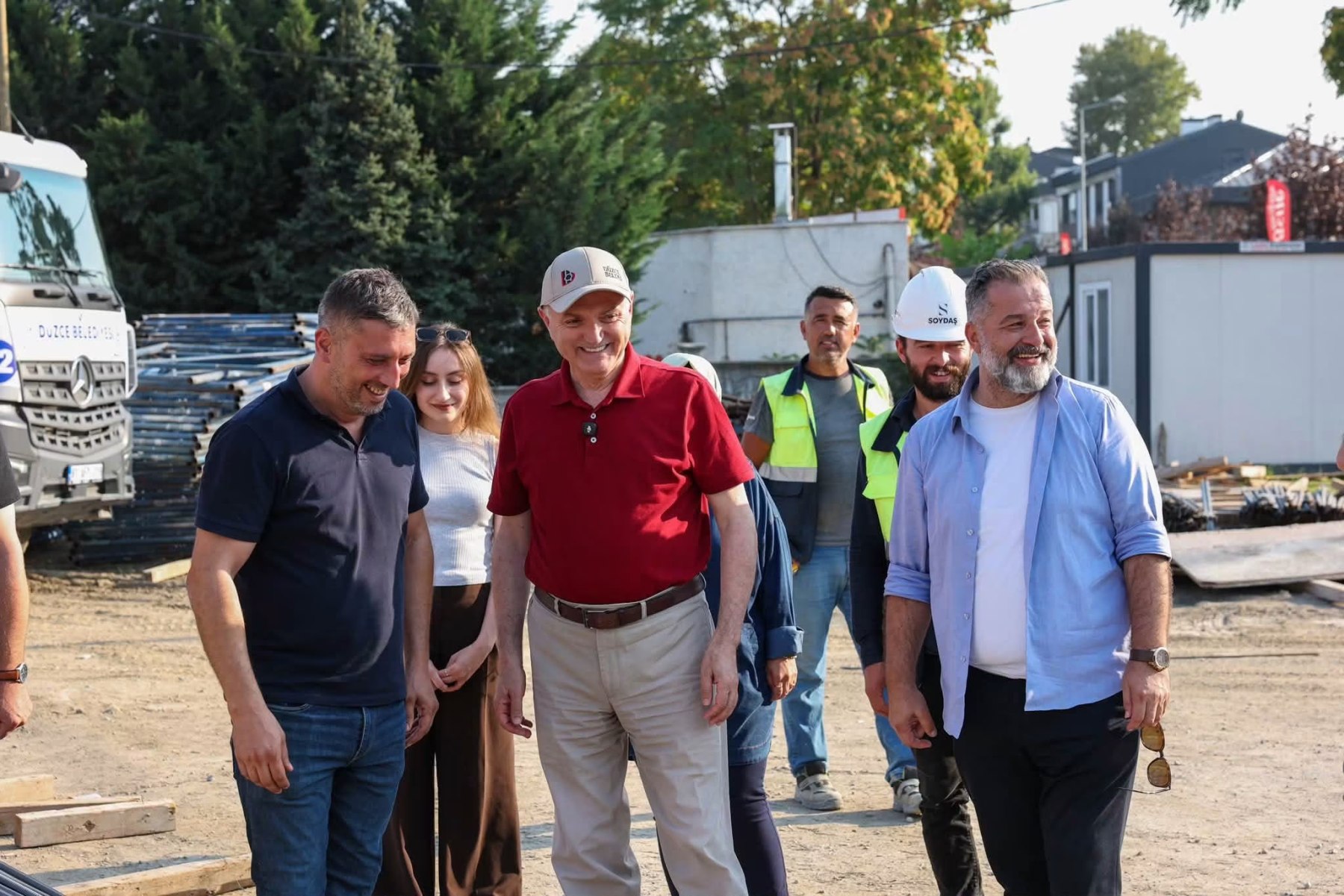 PROJELER SORUNSUZ İLERLİYOR, DÜZCE’NİN ÇEHRESİ DEĞİŞİYOR