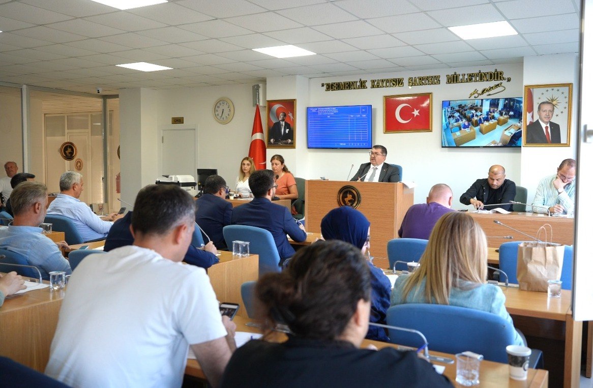 DÜZCE BELEDİYE MECLİSİ TOPLANDI