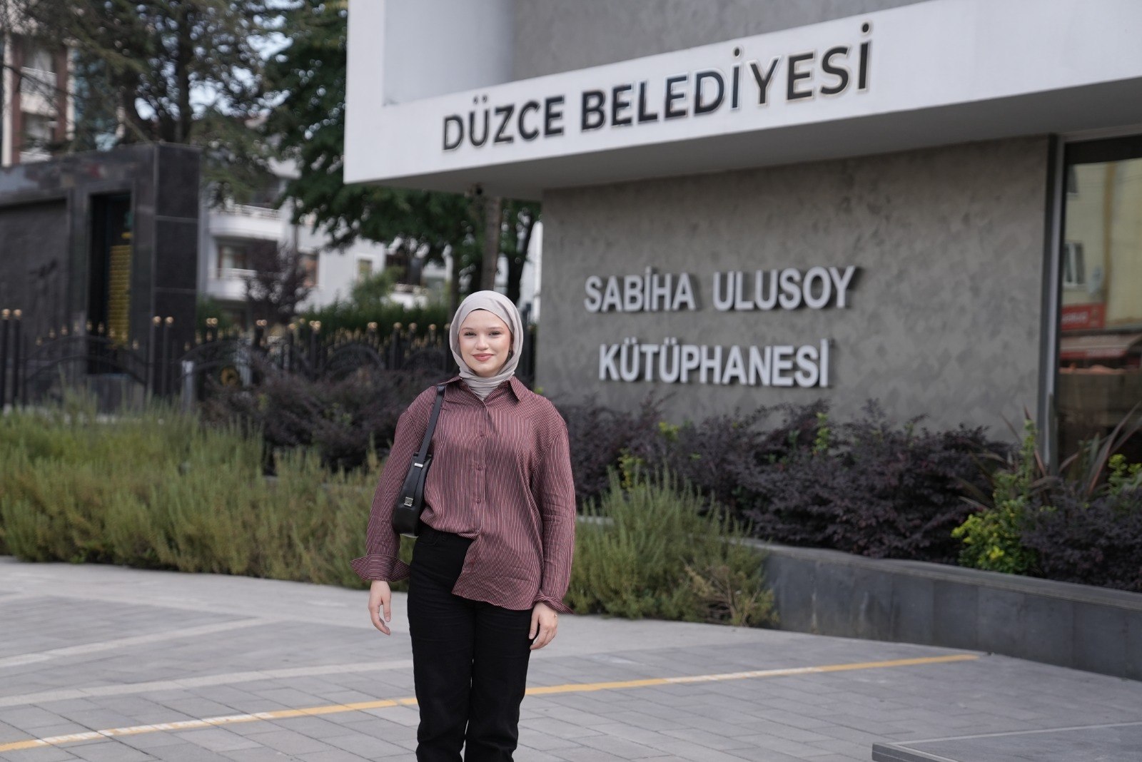 BAŞARI HİKAYELERİNİN BAŞROLÜNDE: KÜTÜPHANELER