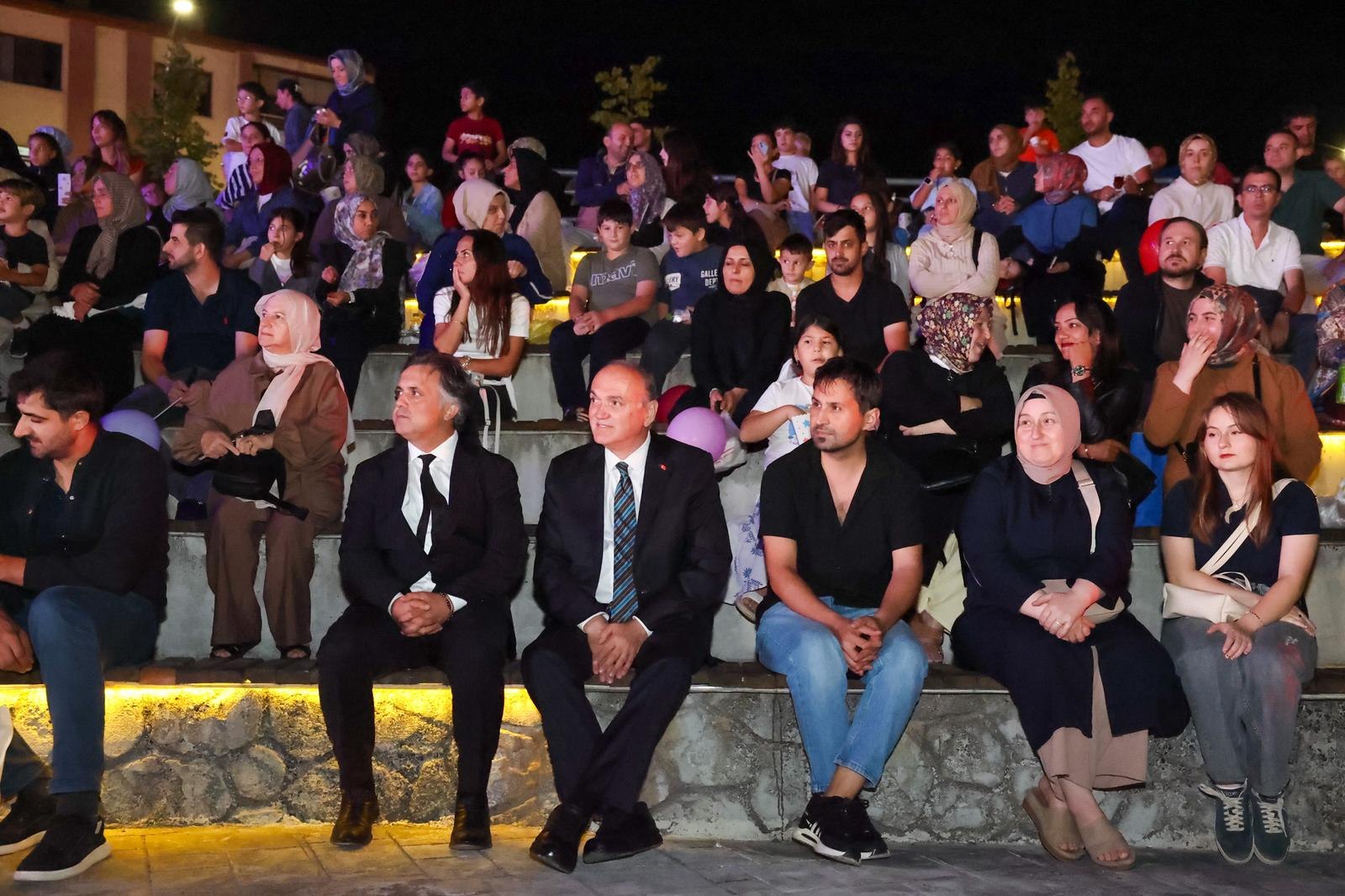 ASAR’DA SİNEMA KEYFİ BİR BAŞKA