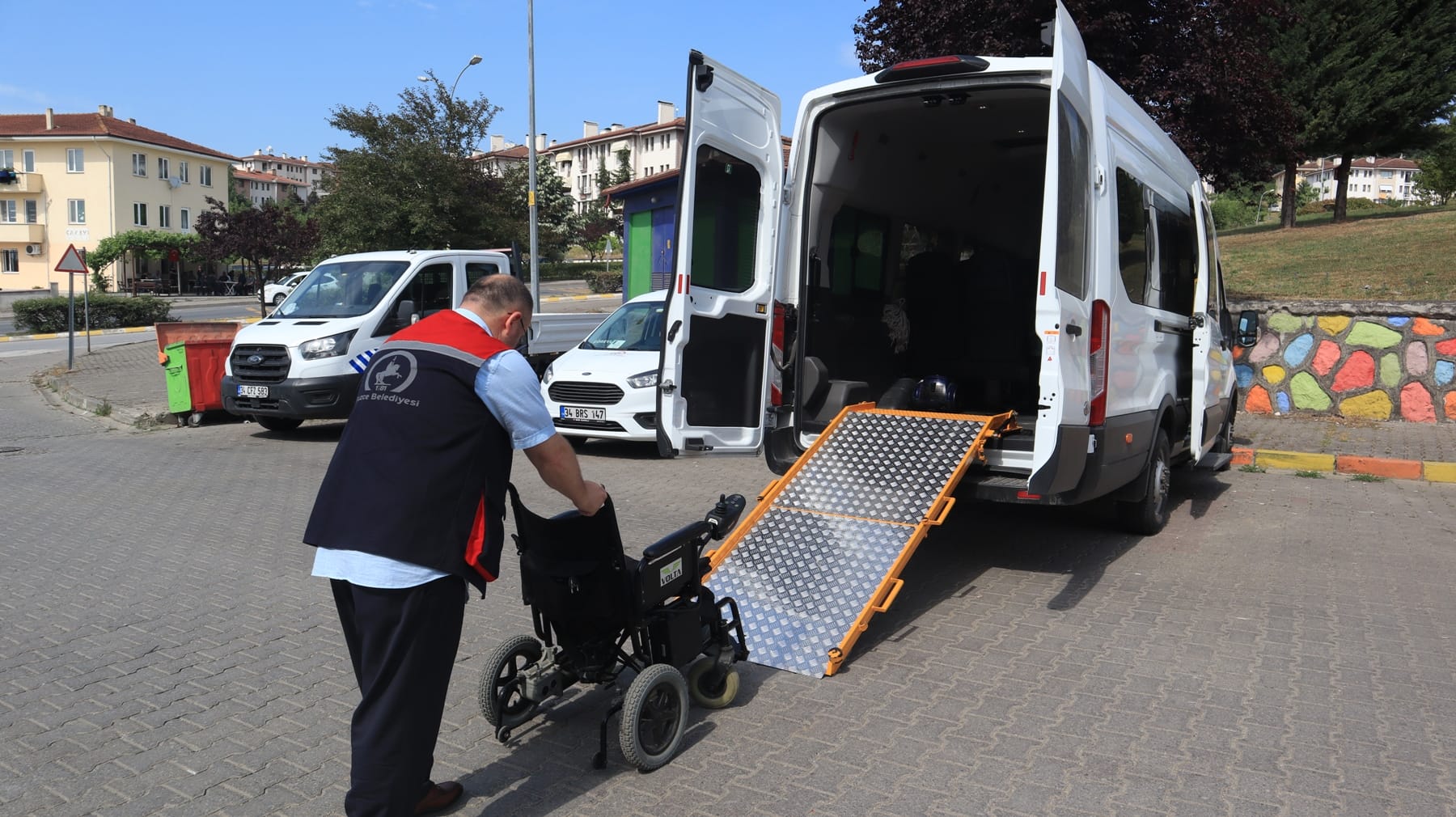 SOSYAL YARDIM İŞLERİNDEN ANLAMLI DESTEK