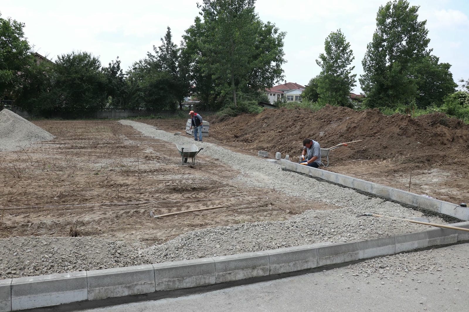 KOÇYAZI MAHALLESİNE YENİ PARK
