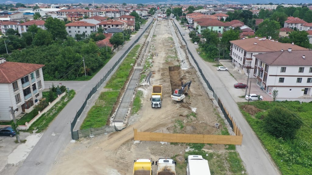 MODERN PAZARYERİ’NDE ÇALIŞMALAR DEVAM EDİYOR