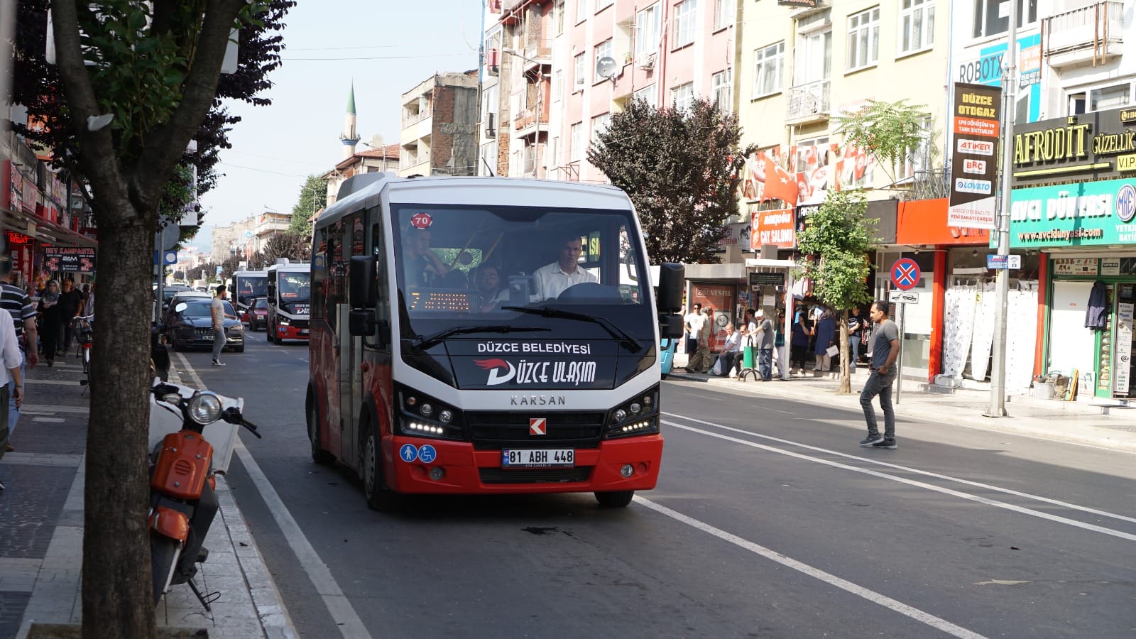 8 GÜNDE 220 BİN YOLCU TAŞINDI