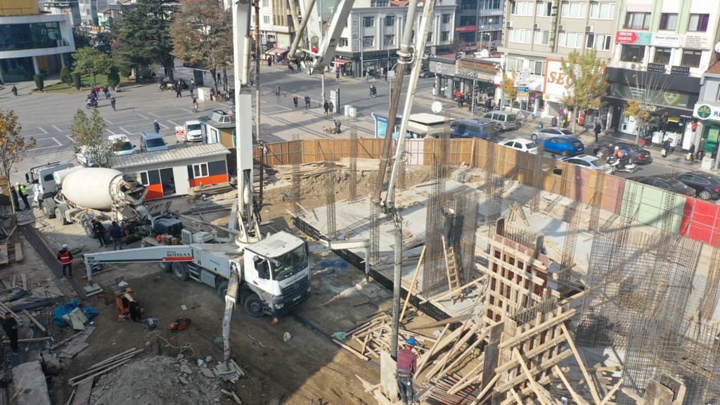 1. KISIM ZEMİN KAT KOLONLARI DİKİLDİ