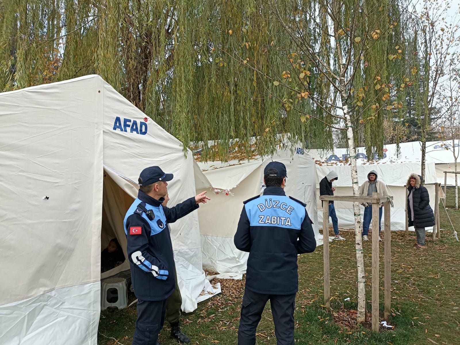 TÜM İMKANLAR DEPREMZEDELER İÇİN SEFERBER EDİLDİ