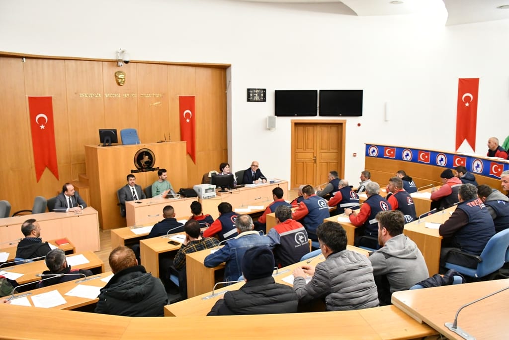 DÜZCE BELEDİYESİ HİZMET İÇİ EĞİTİMLERİ SÜRDÜRÜYOR