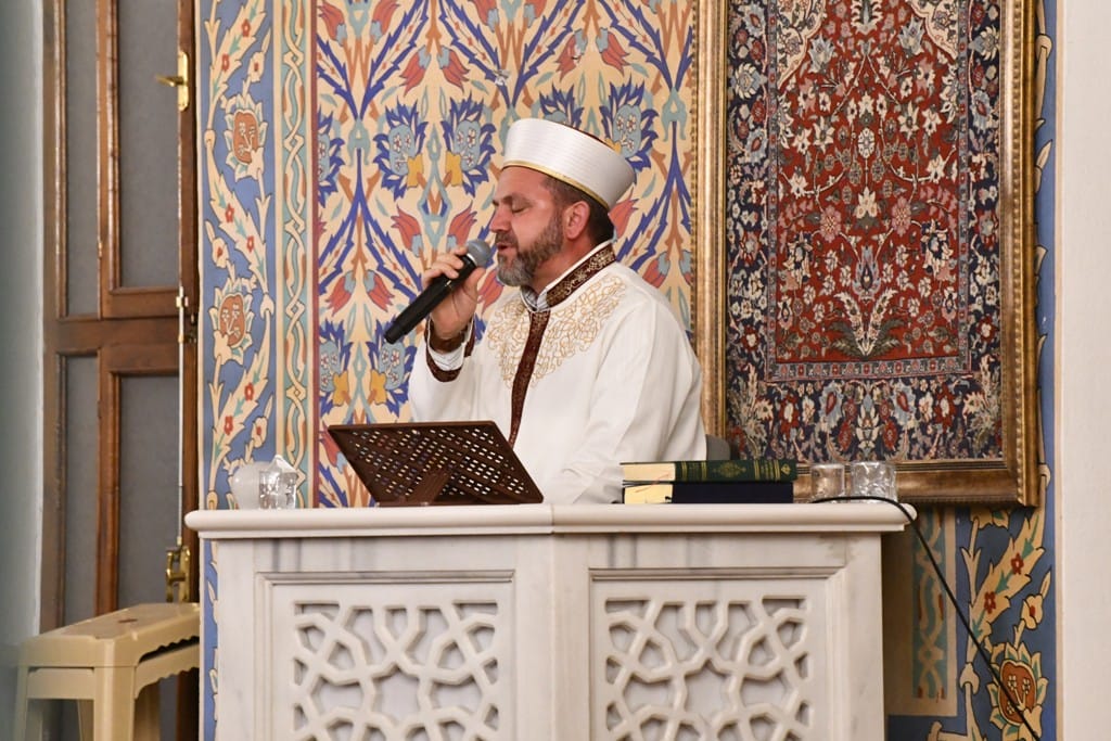 DÜZCE BELEDİYESİNDEN ÜÇ AYLARA ÖZEL ETKİNLİK