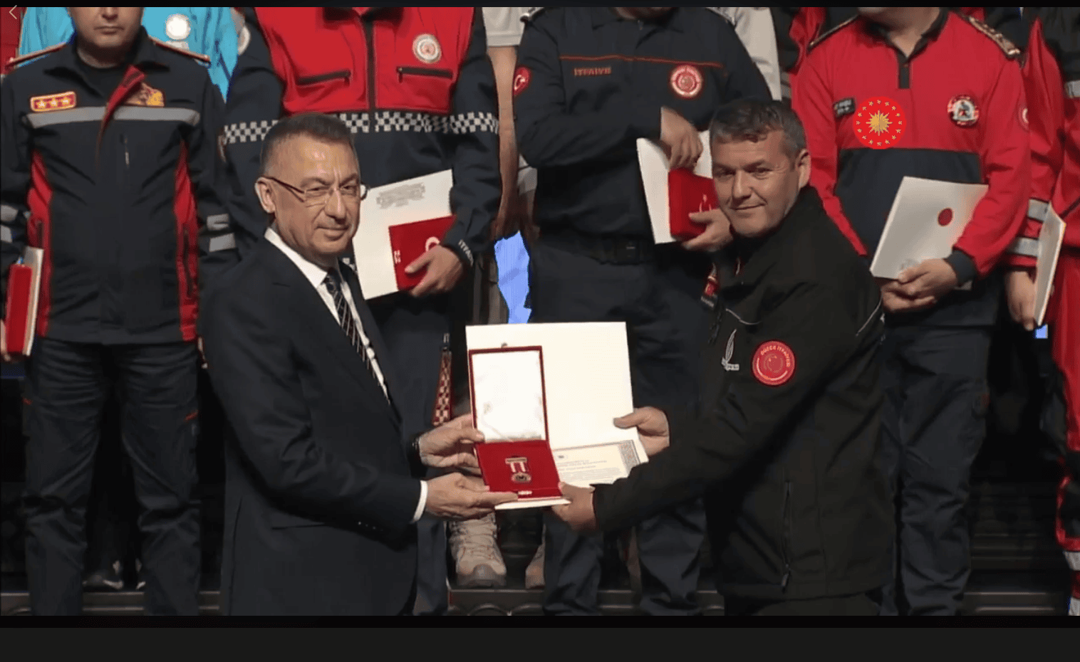 MARAŞ DEPREMLERİNDEKİ ÖZVERİLİ ÇALIŞMALARI UNUTULMADI