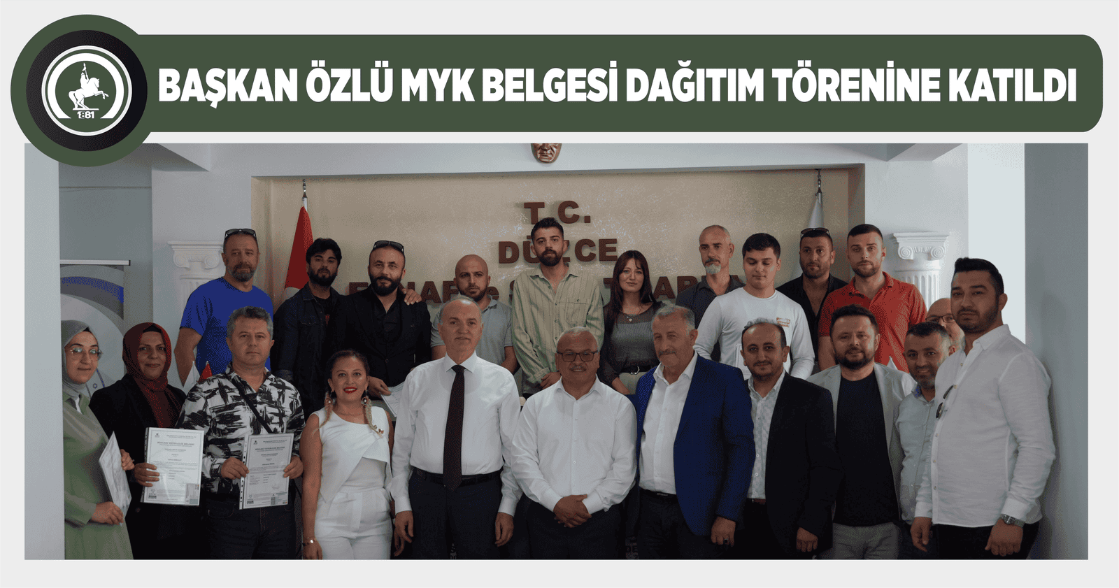 MESLEKİ YETERLİLİK BELGELERİNİ BAŞKAN ÖZLÜ’DEN ALDILAR