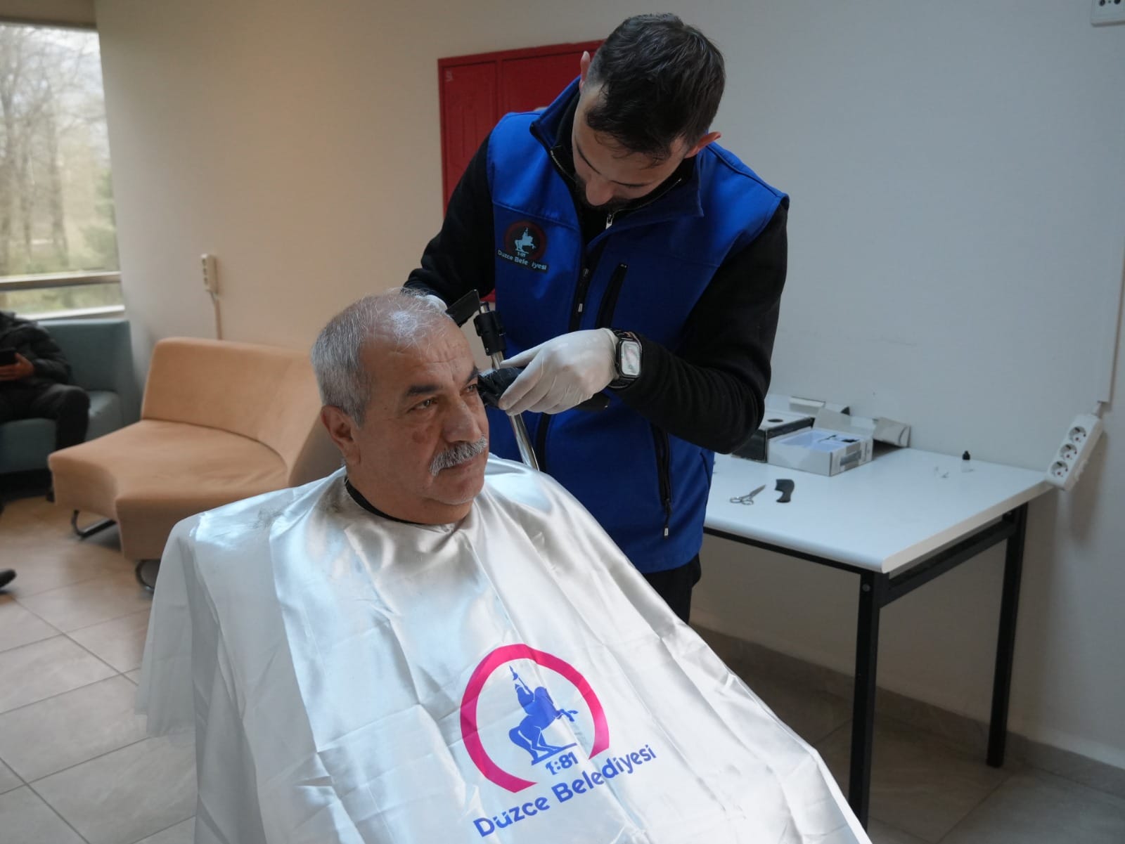 DÜZCE BELEDİYESİ’NİN ŞEFKAT ELİ BİNLERCE AİLEYE DOKUNDU