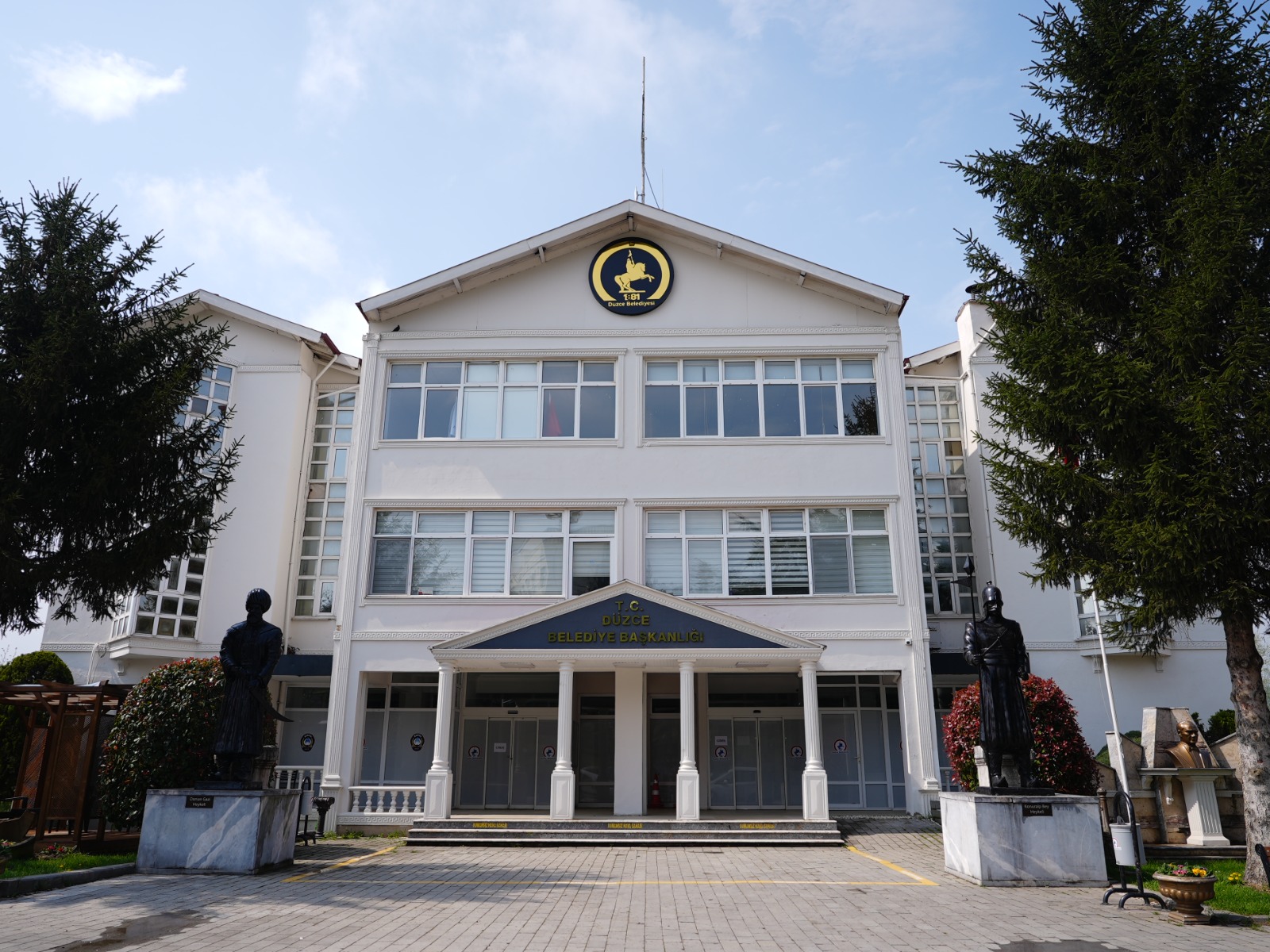 İŞTİRAK ŞİRKETLERDE YÖNETİM DEĞİŞİKLİĞİ