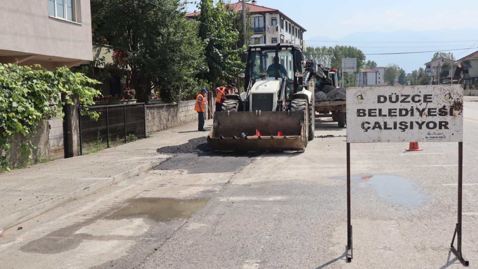ASFALT EKİPLERİ ÇAY MAHALLESİNDE