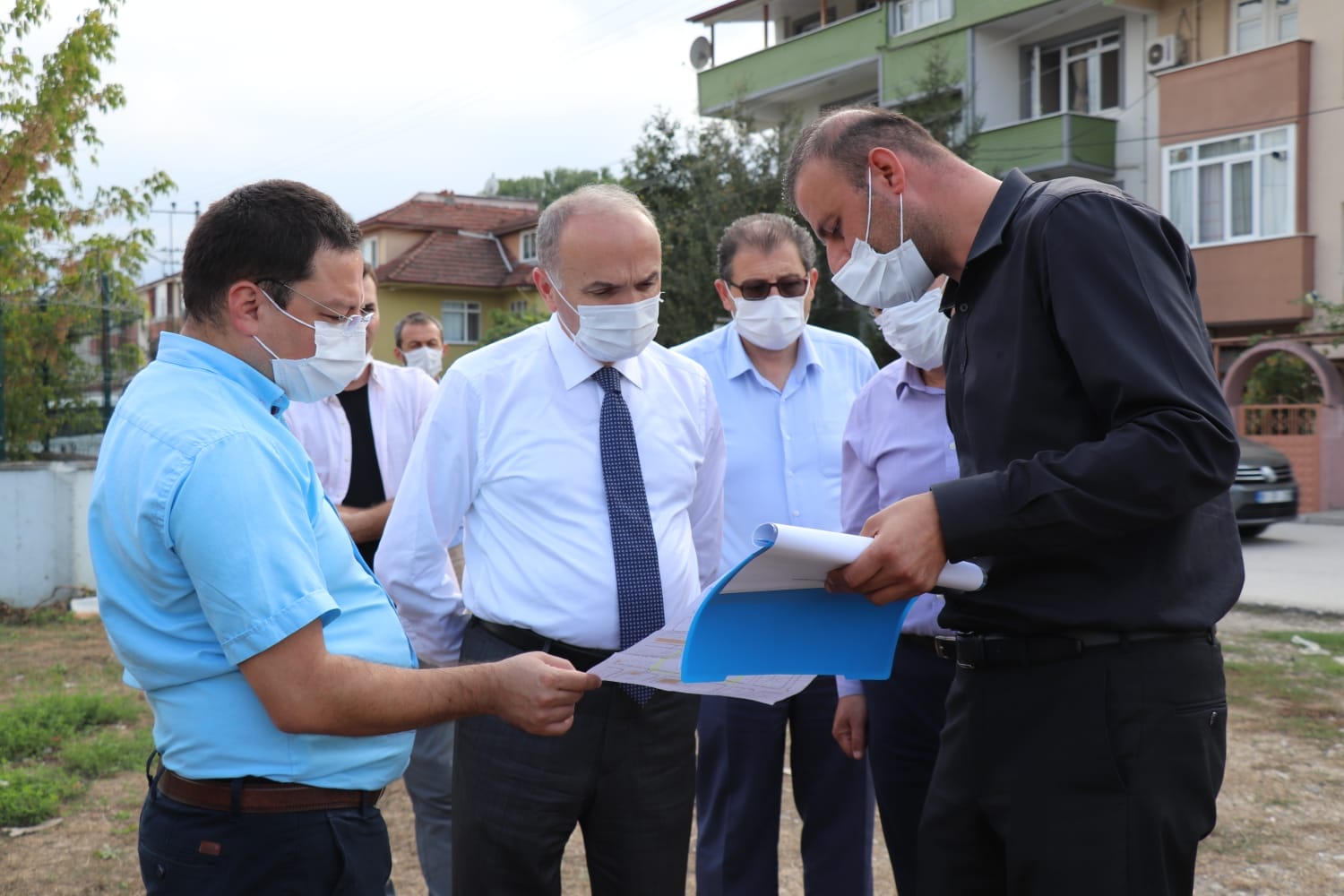 BAŞKAN ÖZLÜ VE İL MÜDÜRÜ YİĞİT ARAZİLERİ İNCELEDİ
