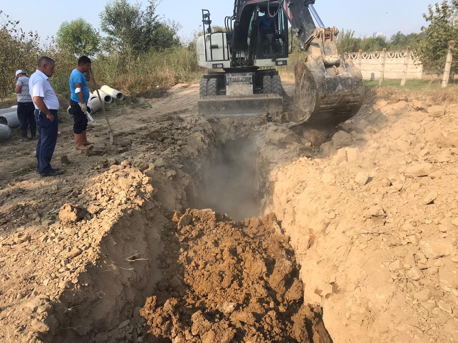 2 BİN METRE KOLLEKTÖR HATTI DÖŞENDİ