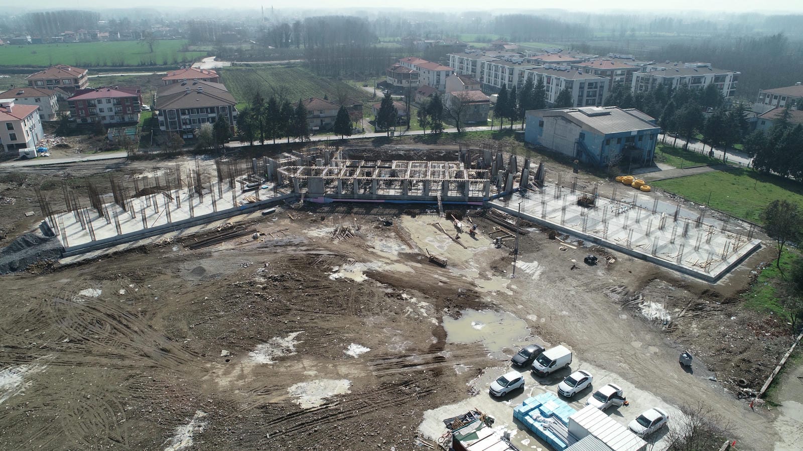 EĞİTİM YUVASININ YAPIMI HIZLA SÜRÜYOR