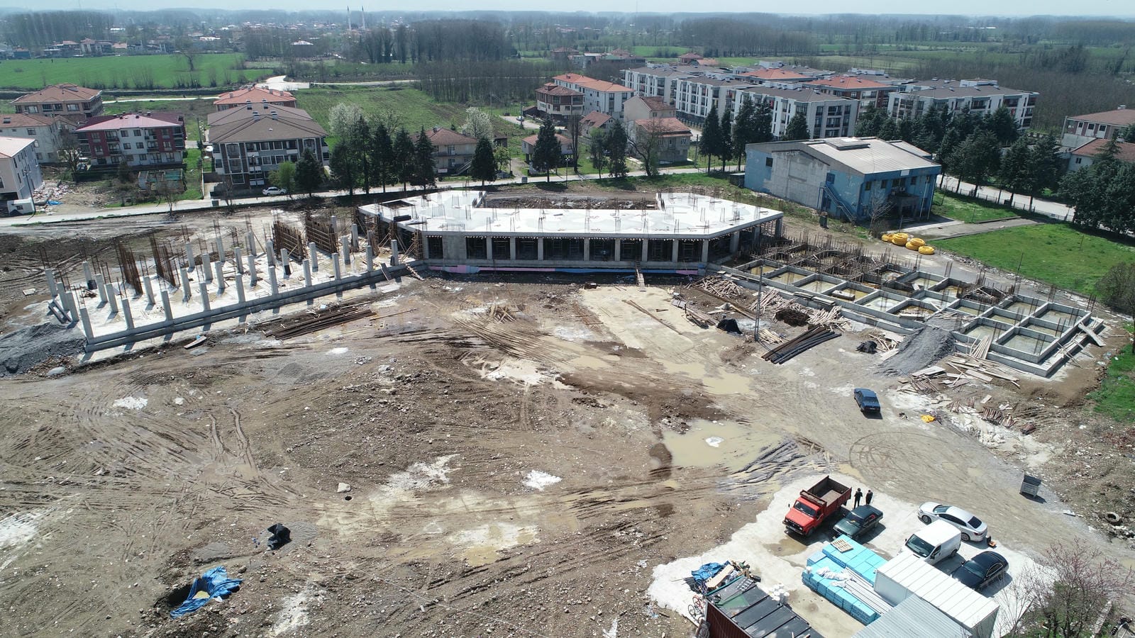 ANA GİRİŞ’TEN SONRA YAN CEPHELERDE ORTAYA ÇIKTI