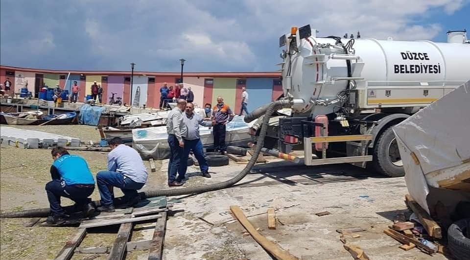 DÜZCE’YE GETİRİLEN MÜSİLAJ 11 TON'A ULAŞTI