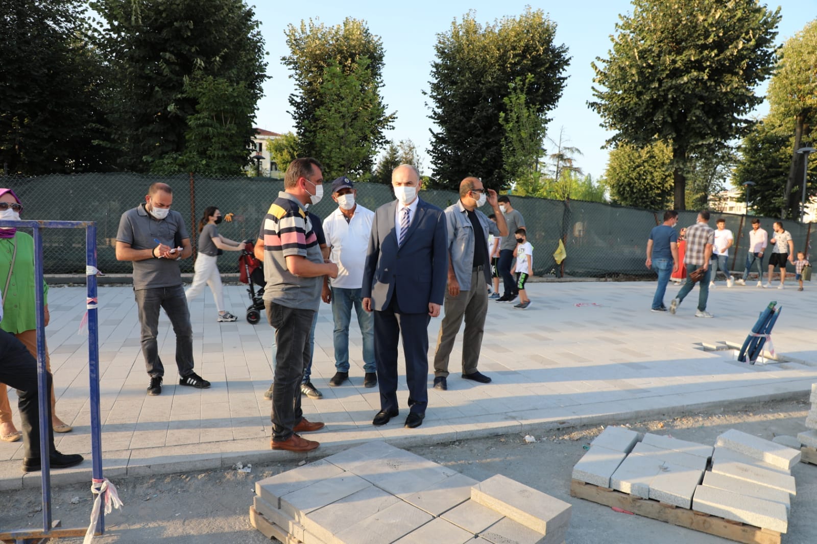 KALICI ESER BIRAKIYORUZ