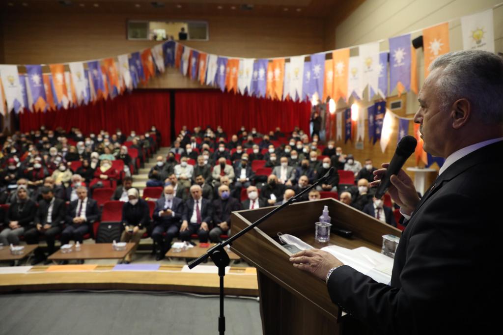 BAŞKAN ÖZLÜ, AK PARTİ HEYETİNİ AĞIRLIYOR
