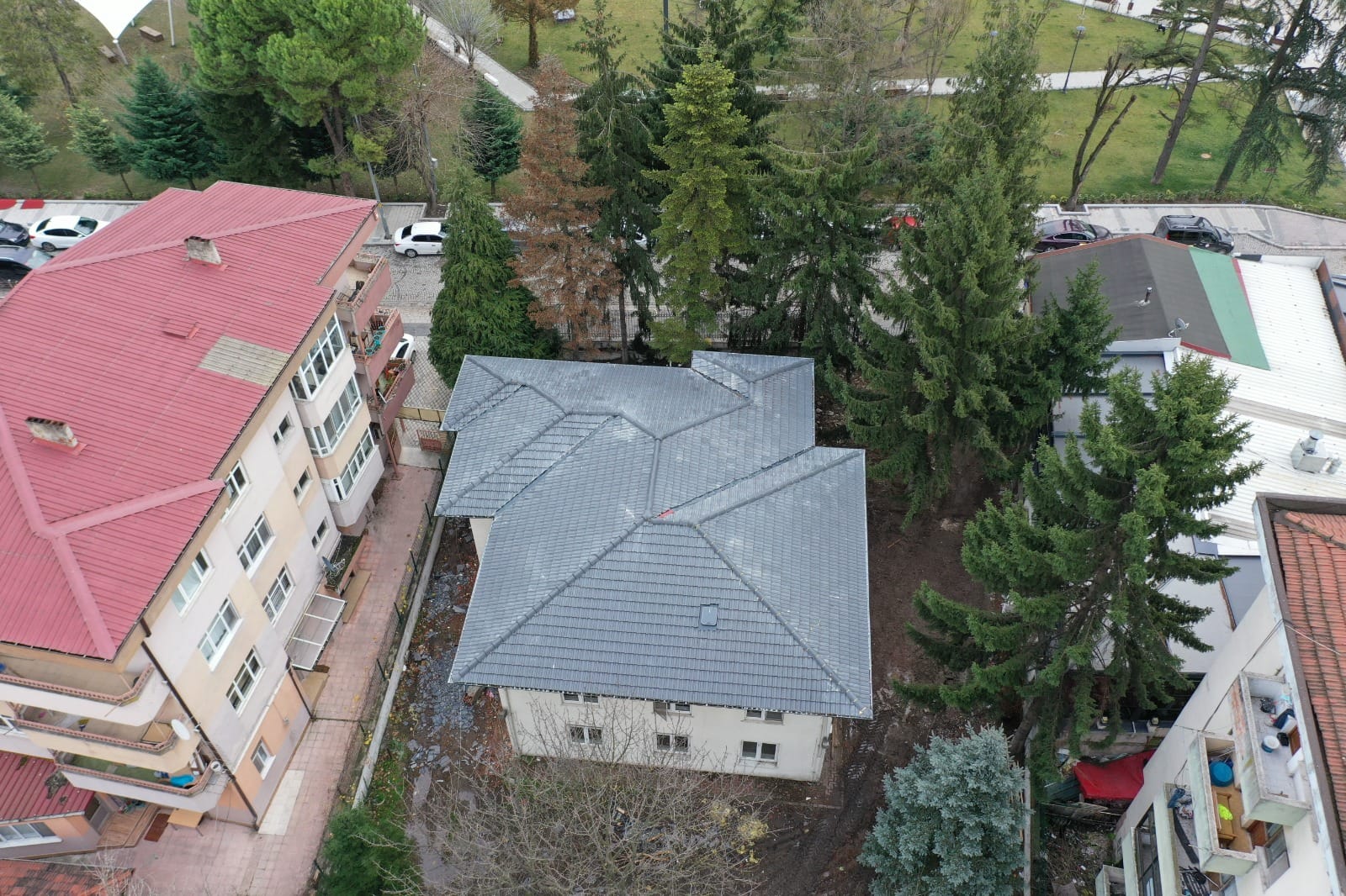 MİLLET KÜTÜPHANESİ’NDE ÇALIŞMALAR SÜRÜYOR