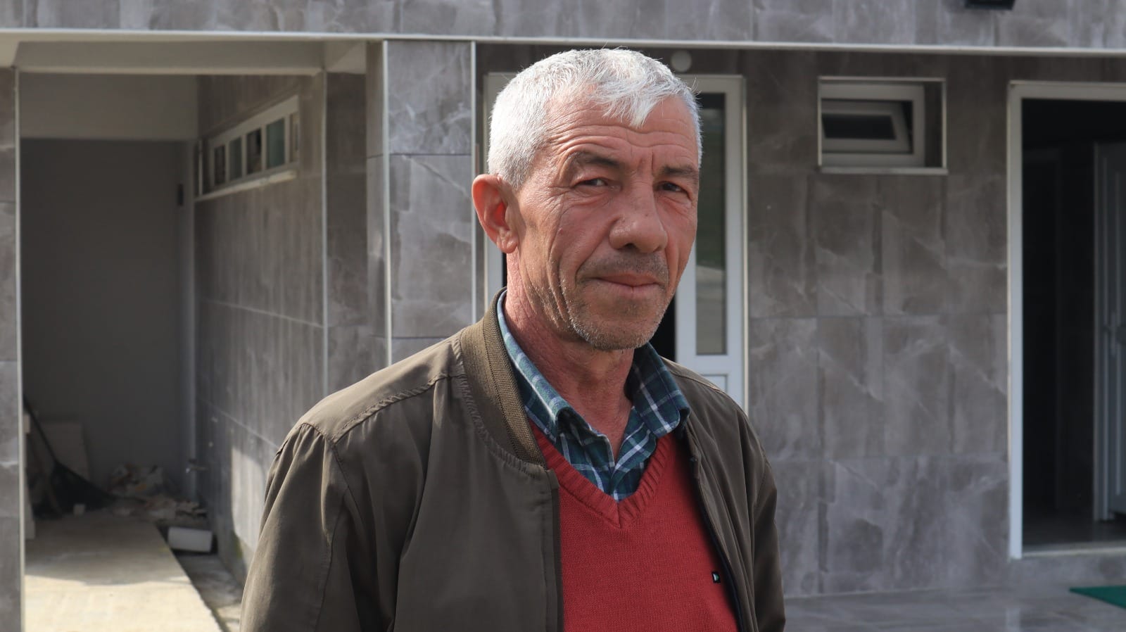 MUHTAR VE İMAMIN ÇALIŞMALARINA BİR DESTEK DE BAŞKAN ÖZLÜ'DEN
