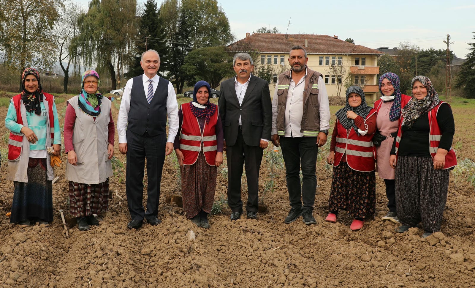 BAŞKAN ÖZLÜ: BİZİM İÇİN HER ZAMAN ÇOK KIYMETLİLER