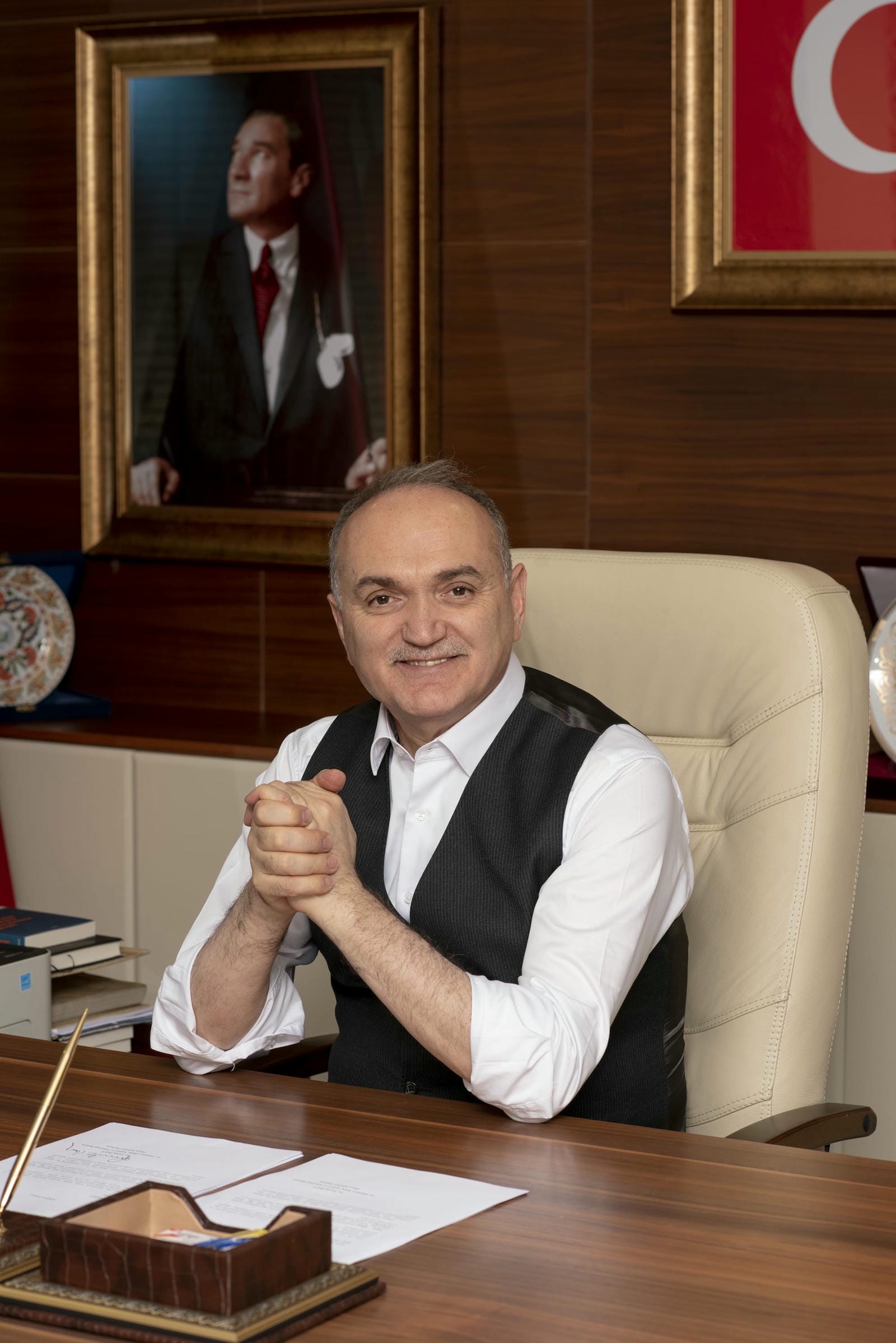 BU KÜTÜPHANEDE "YOK-YOK"