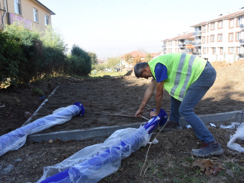 PARK BAHÇELER SAHAYI BOŞ BIRAKMIYOR